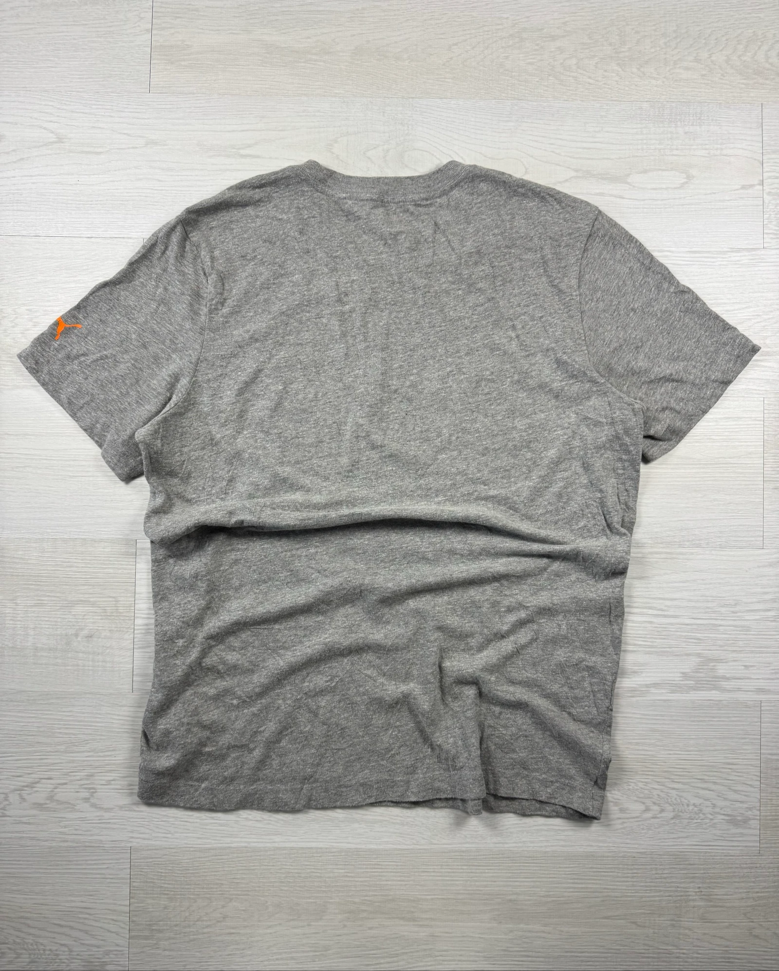 PUMA Big Logo Graphic T-Shirt Grey Orange Black – Size M – photo 16